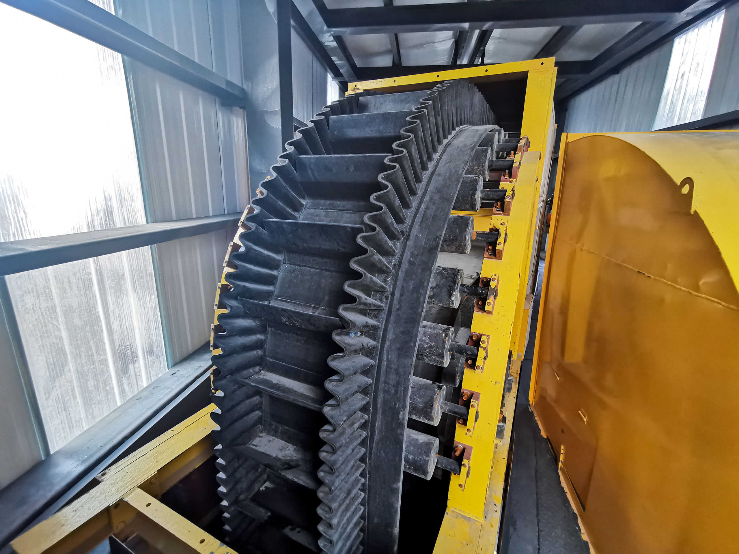 帶式輸送機的故障盤點與解決辦法